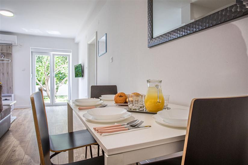 Apartment A4, for 4 persons