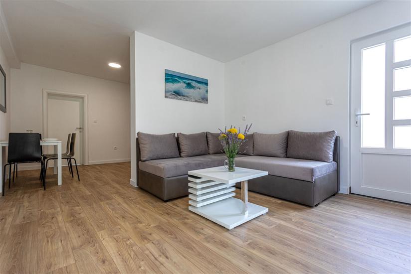 Apartment A4, for 4 persons