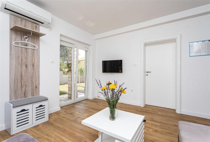 Apartment A4, for 4 persons