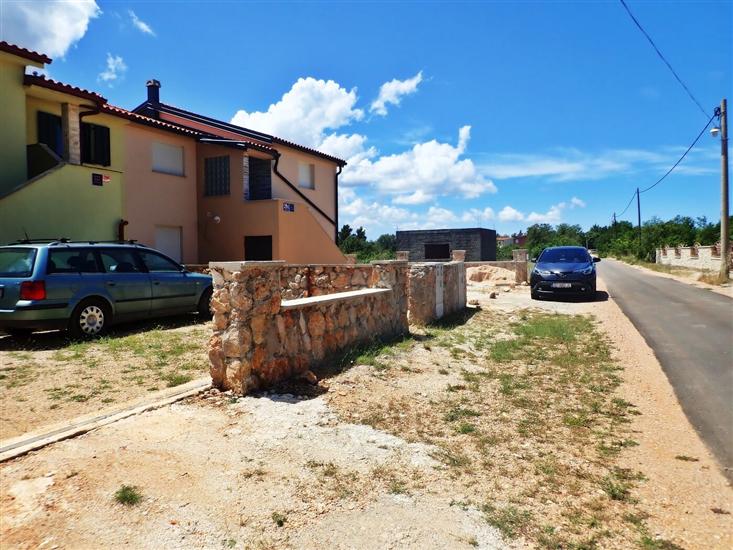Apartman ADRIA
