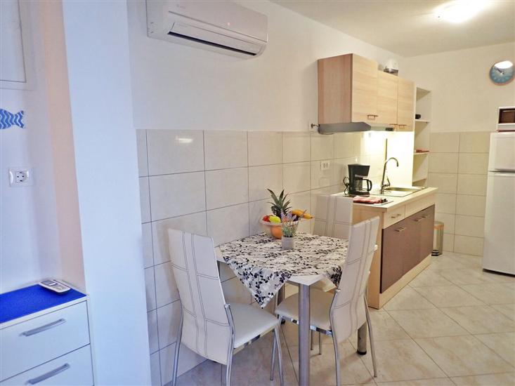 Apartment A1, for 3 persons