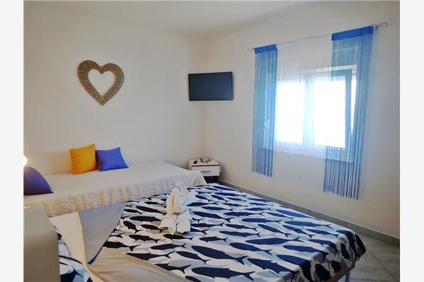 Apartment A1, for 3 persons