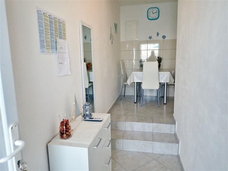 Apartment A2, for 3 persons