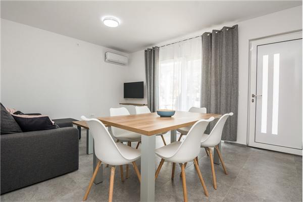 Apartment A1, for 6 persons