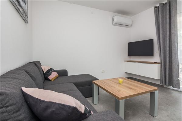 Apartment A1, for 6 persons