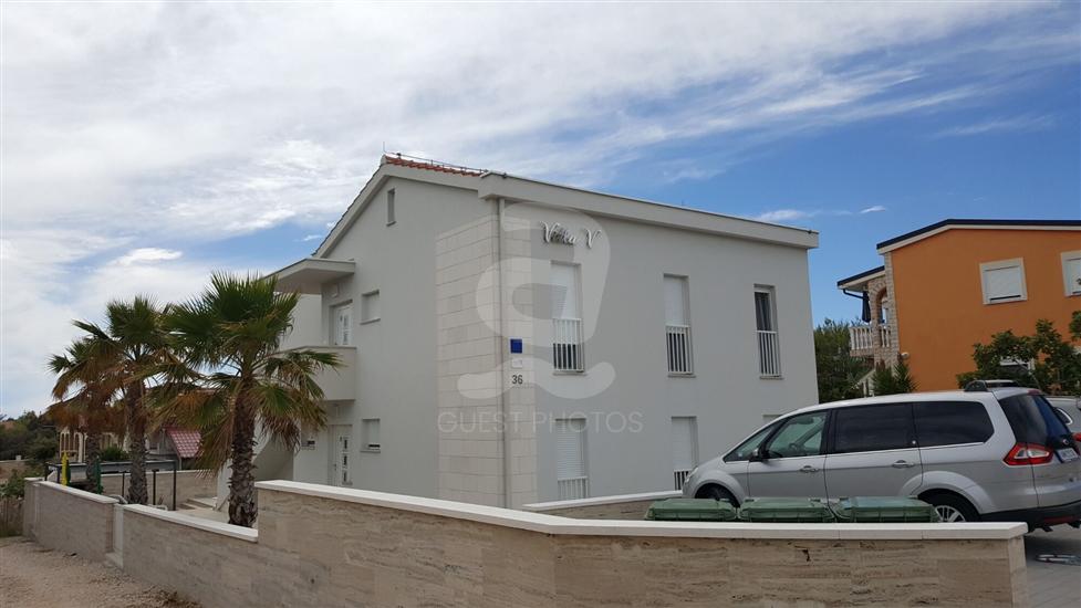 Apartments Villa V