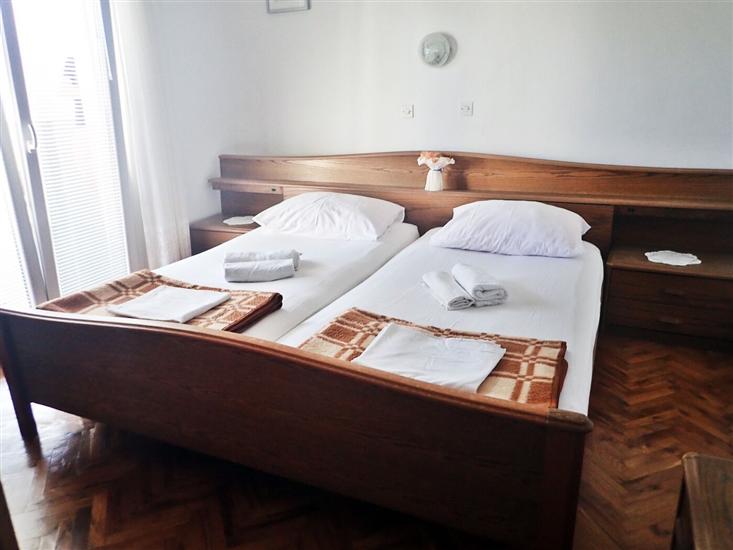 Apartment A1, for 6 persons