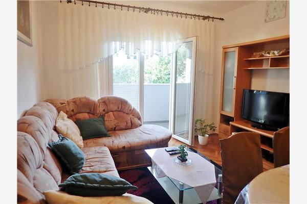 Apartment A1, for 6 persons