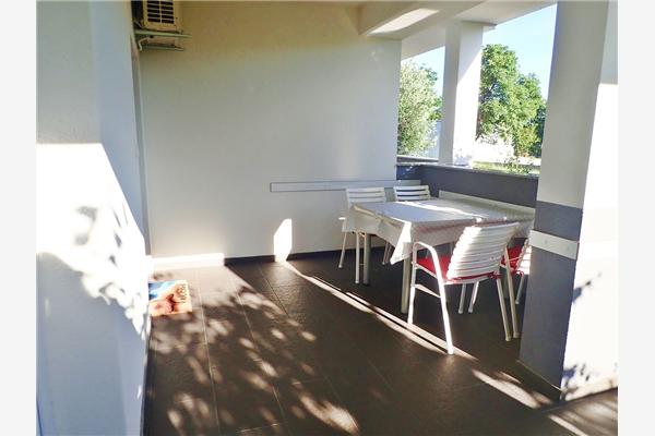 Apartment A1, for 6 persons