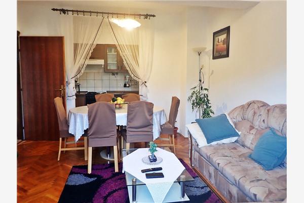 Apartment A1, for 6 persons