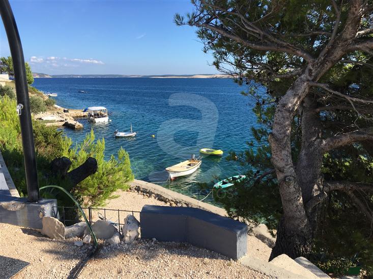 Apartments Beachfront Ante