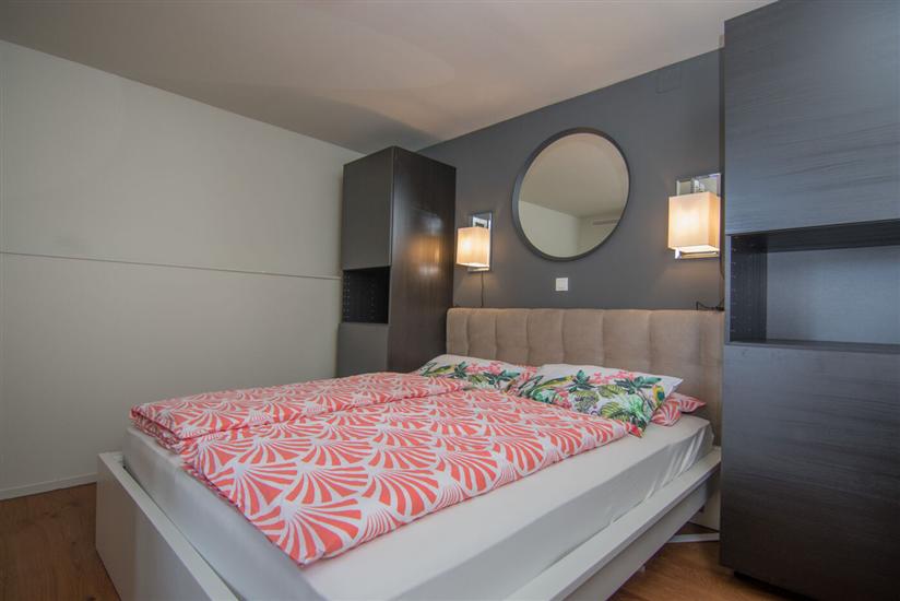 House K1, for 5 persons