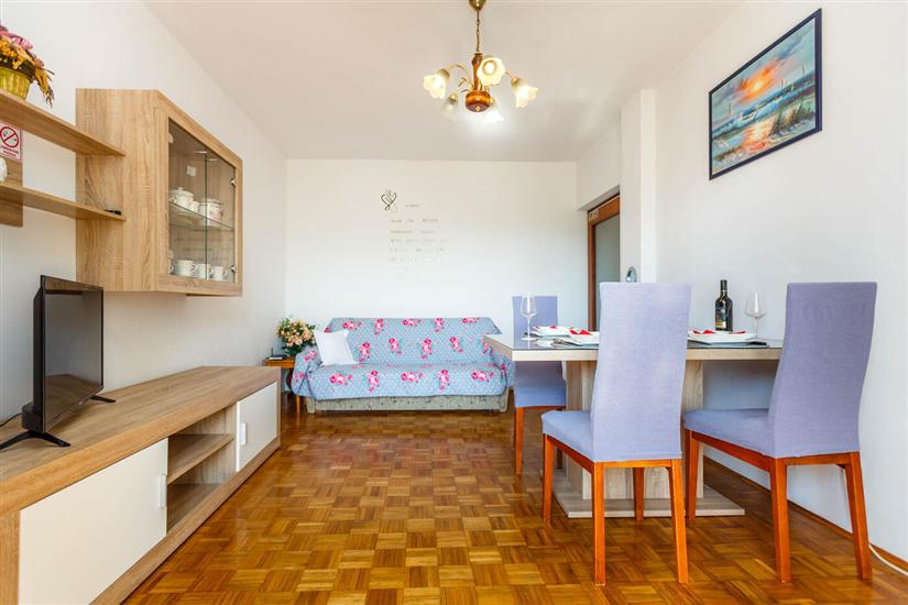 Apartment A1, for 3 persons