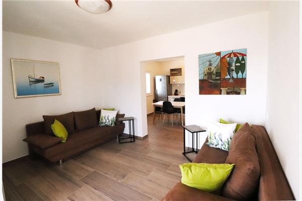 House K1, for 10 persons