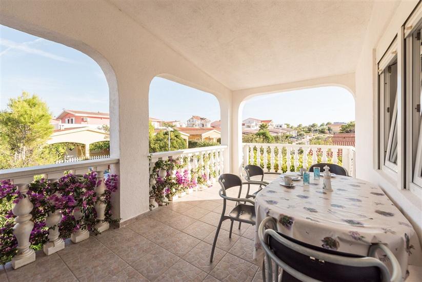 Apartment A1, for 4 persons