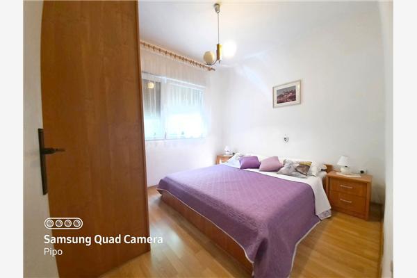 Apartment A1, for 3 persons