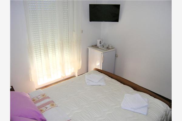 Room S3, for 2 persons