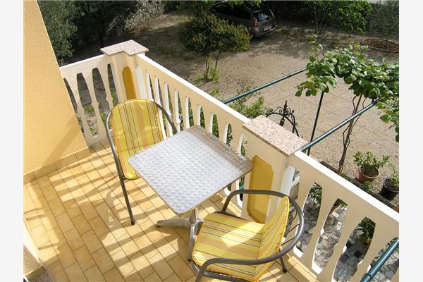 Room S3, for 2 persons