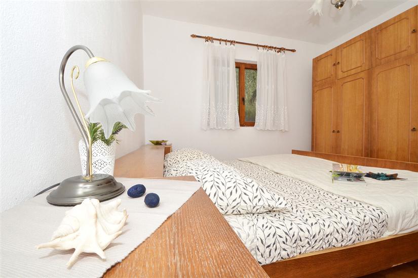 Apartment A1, for 10 persons