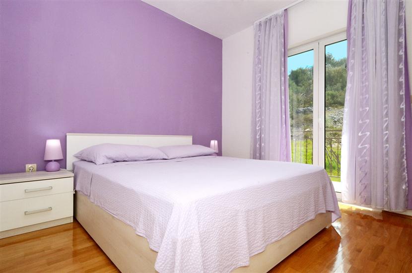 Apartment A4, for 10 persons