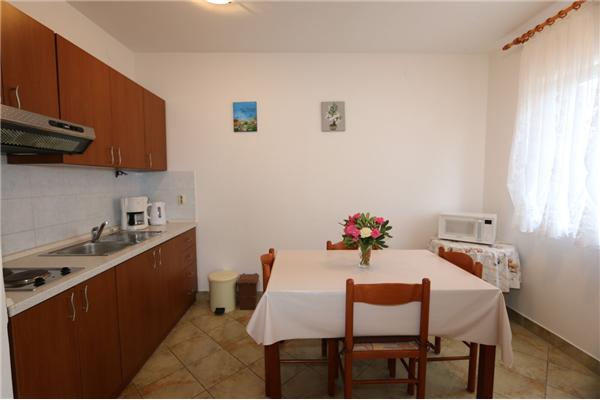 Apartment A3, for 6 persons