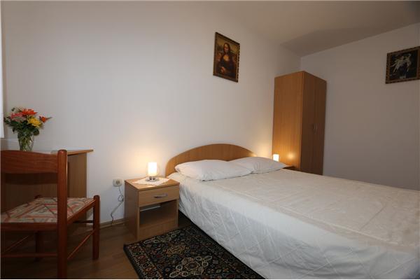 Apartment A3, for 6 persons