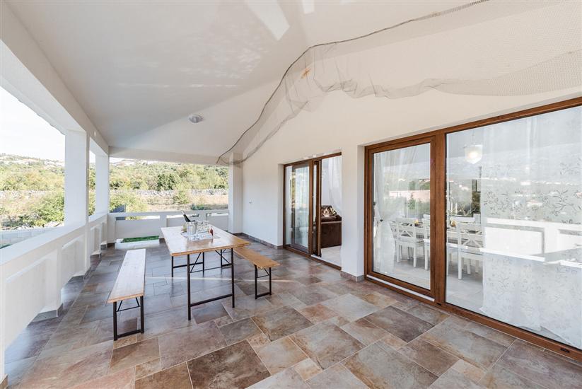 Villa More with pool and garden