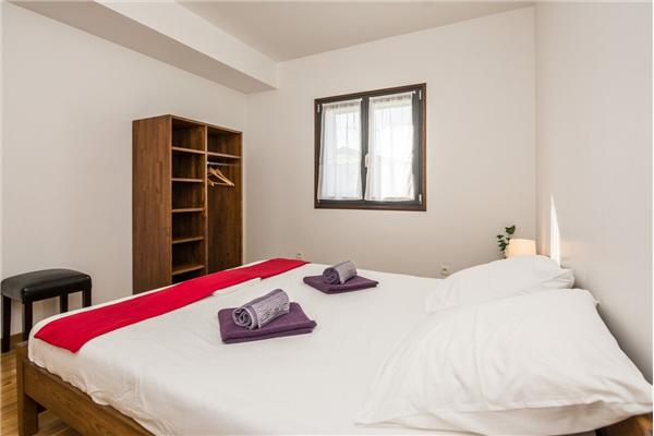 Apartment A1, for 5 persons