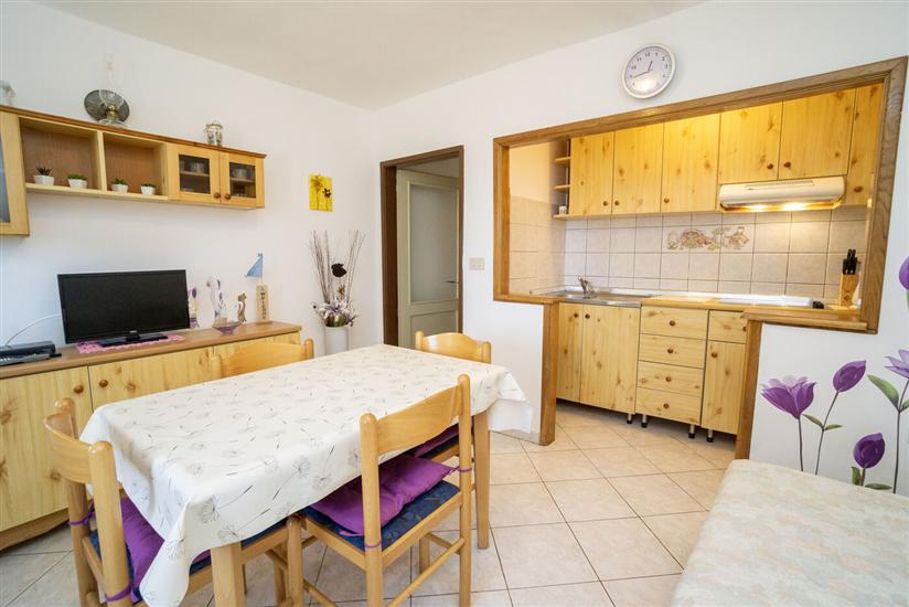 Apartment A1, for 4 persons