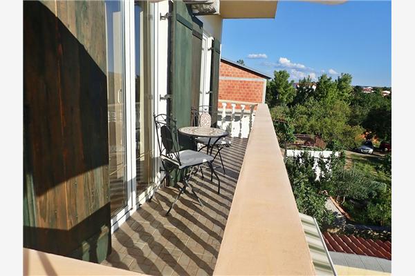 Apartment A2, for 6 persons