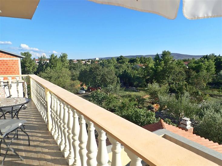 Apartment A2, for 6 persons