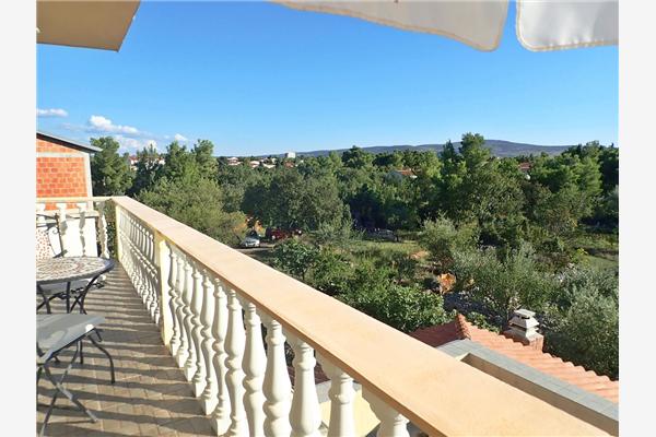 Apartment A2, for 6 persons