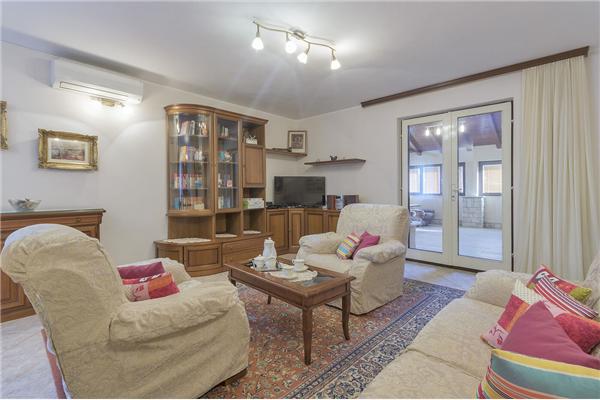 Apartment A2, for 8 persons