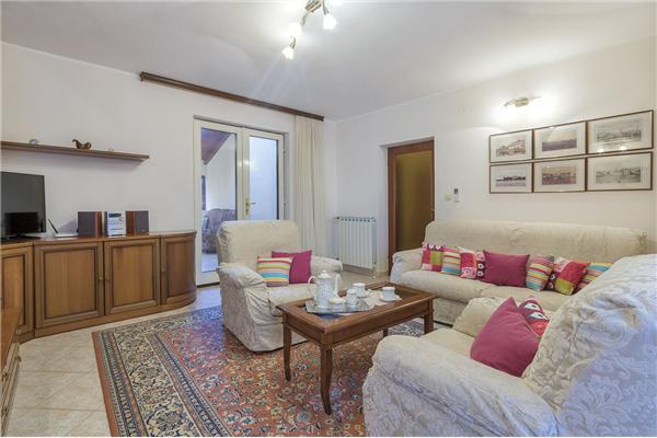 Apartment A2, for 8 persons