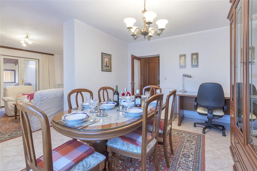 Apartment A2, for 8 persons