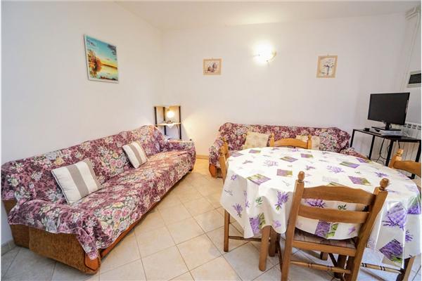 Apartment A1, for 4 persons