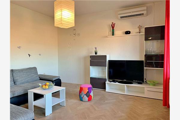 Apartment A1, for 6 persons