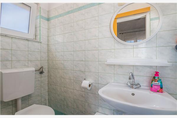 Room S1, for 2 persons