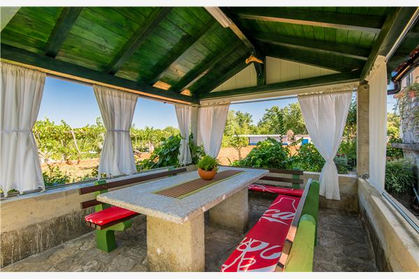 Room S2, for 2 persons