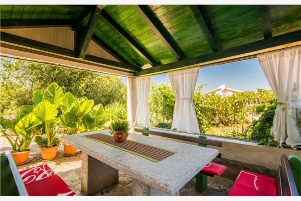 Room S3, for 2 persons