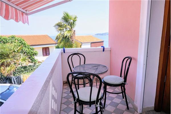 Apartment A2, for 3 persons