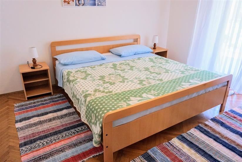 Apartment A1, for 8 persons