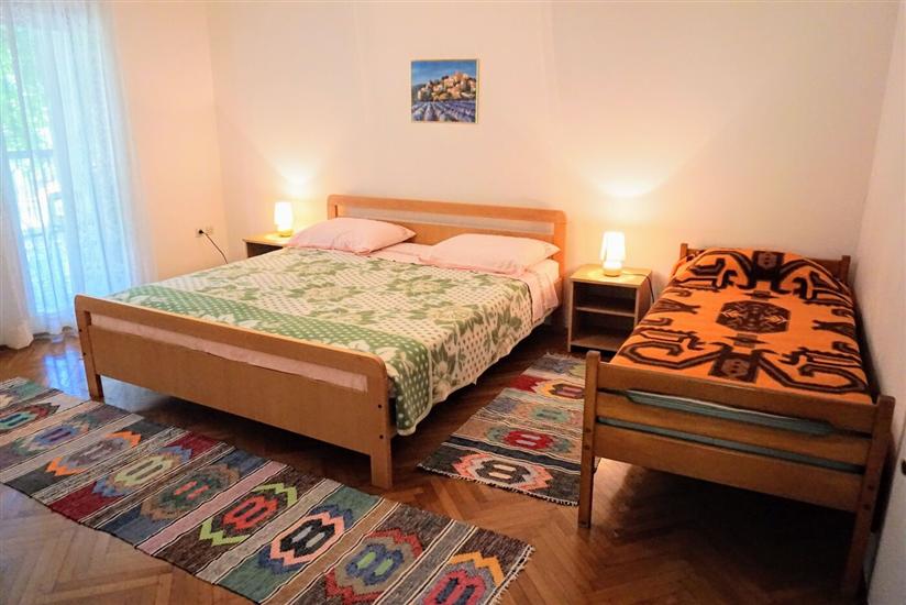 Apartment A1, for 8 persons