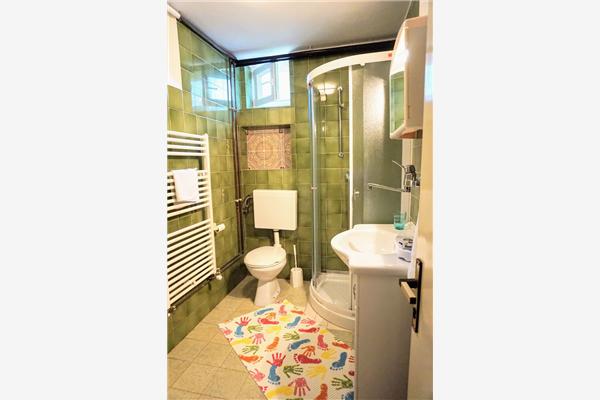 Apartment A2, for 4 persons