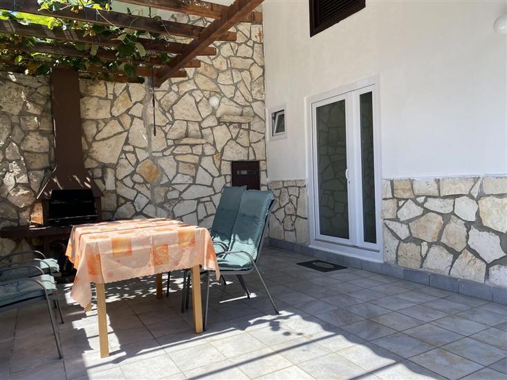 Apartment A2, for 4 persons