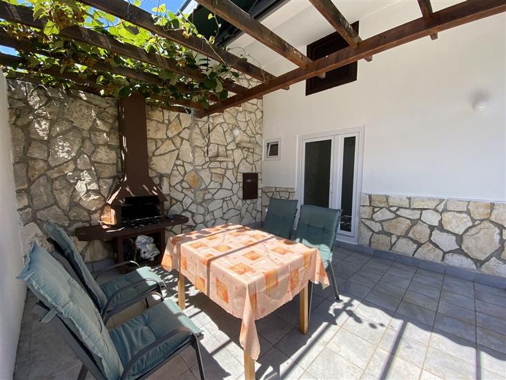 Apartment A2, for 4 persons