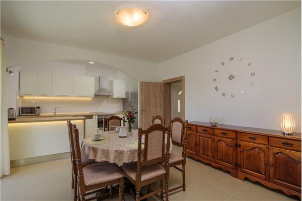 Apartment A2, for 4 persons