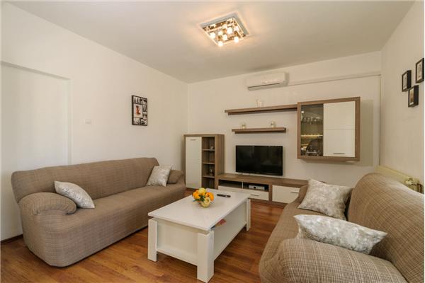 Apartment A2, for 4 persons