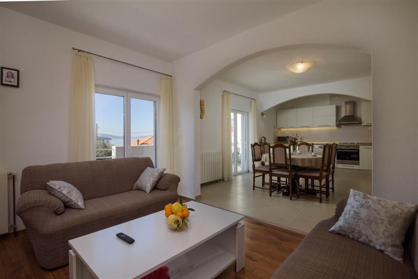 Apartment A2, for 4 persons