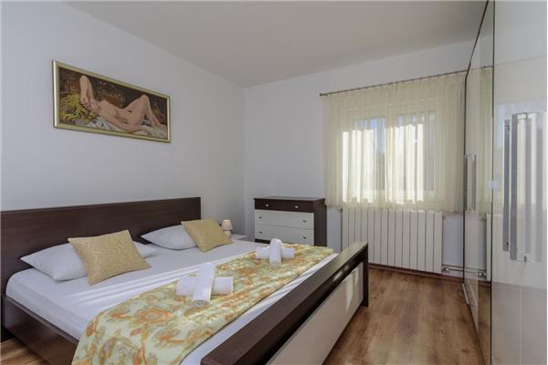 Apartment A2, for 4 persons